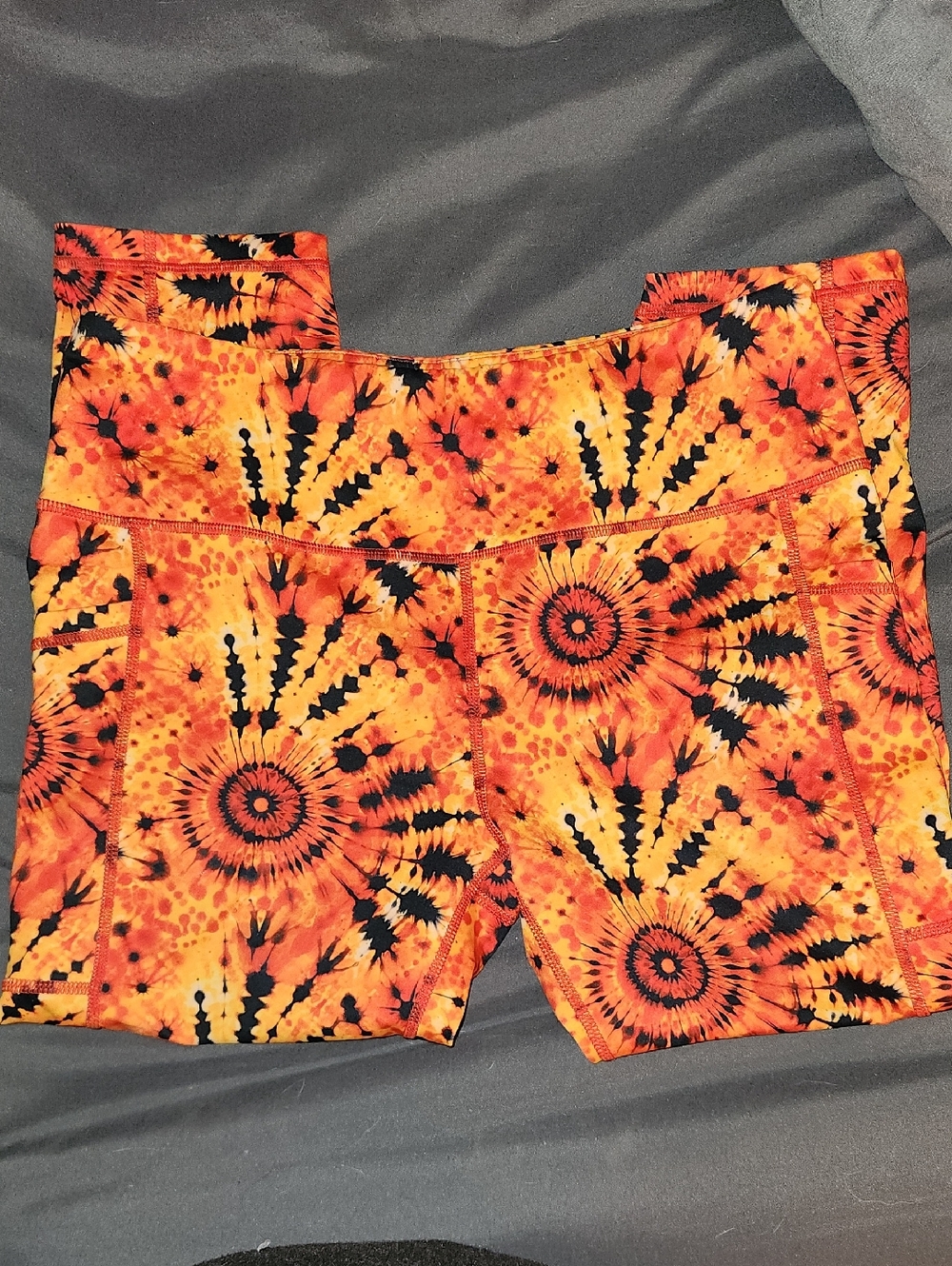 Cvg Tie Die Print Leggings - Picture 3 of 4